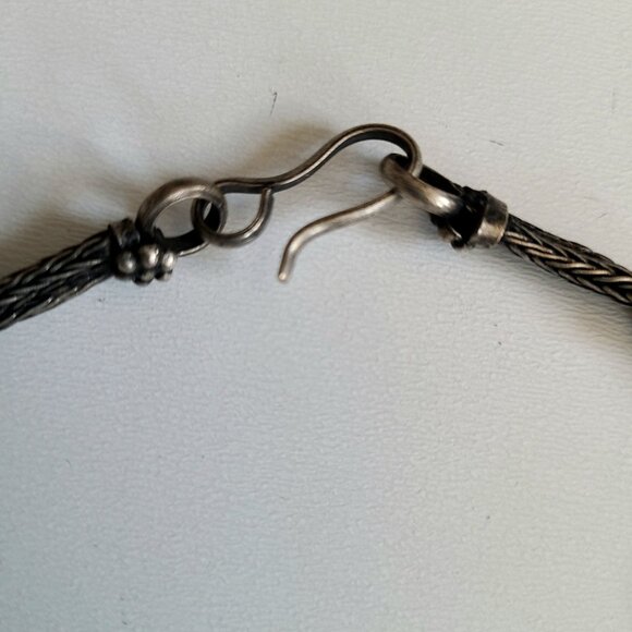 Middle Eastern oxidized silver color metal choker/necklace. - Picture 4 of 9